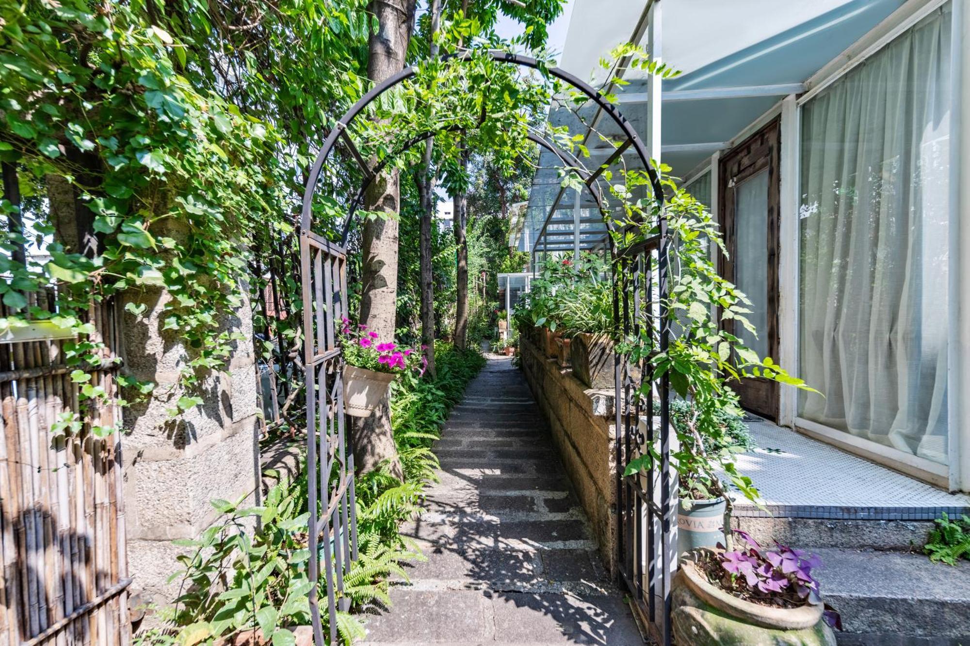 Shenzhen No'6 Garden Villa --French Window With Garden View,Close To Sea World &Shekou Ferry Port &K11 Ecoast &Subway Nearby ,Offer Western Food And Coffee &English Speaking With Tour Services Exterior foto